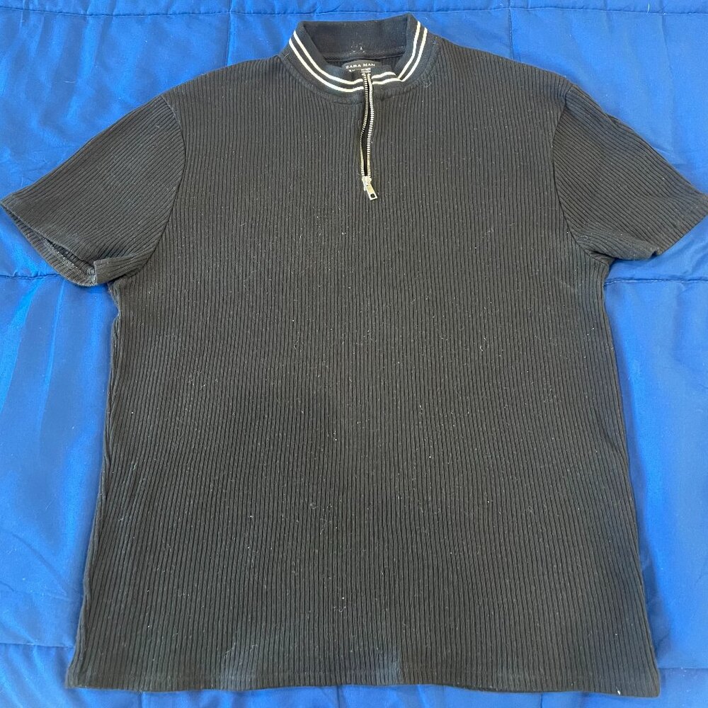 Zara Man Ribbed Half-Zip Short Sleeve Top – Black (Size M)